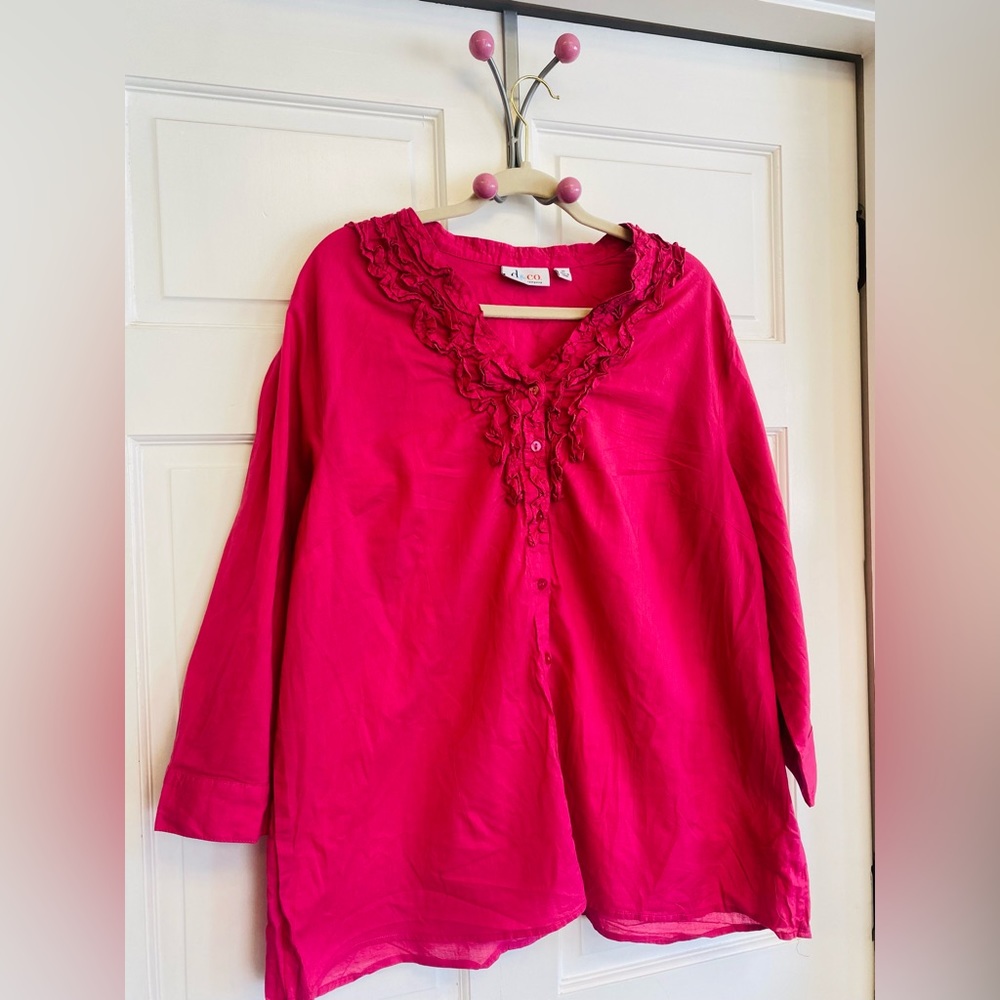 ✨Denim&Co. Pink Women’s Shirt